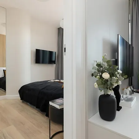 Hanza Moreno Rent *